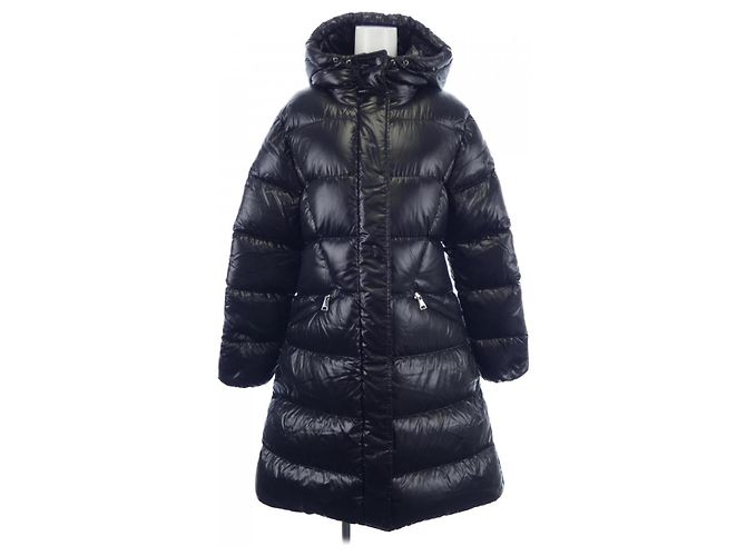 Moncler BELLEVUE down coat Black