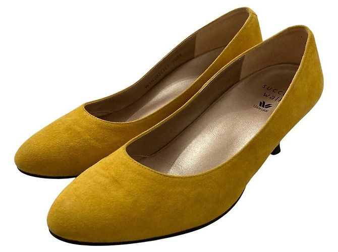 Autre Marque Escarpins en daim Wacoal success walk Jaune
