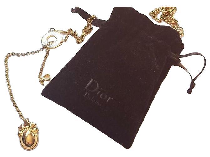 Collar Christian Dior de metal dorado