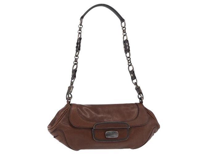 Bolsa de ombro com corrente PRADA em couro marrom autêntica 206107V
