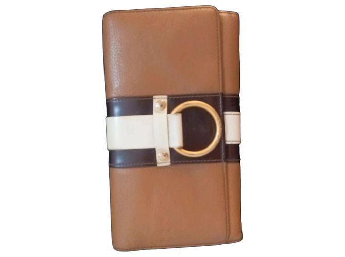 Cartera Lancel de cuero marrón y blanco Castaño