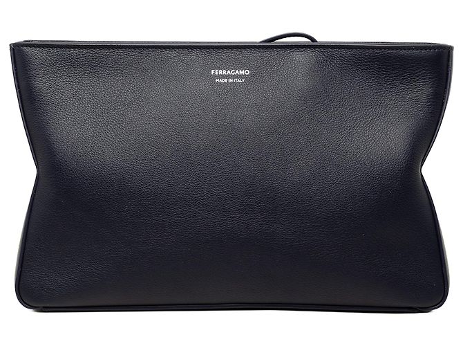 Salvatore Ferragamo Pouch morbida in pelle blu Ferragamo Blu navy