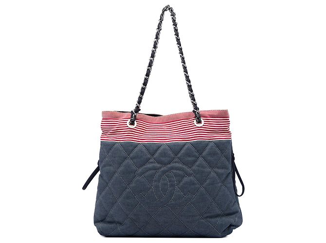 Sacola Chanel em denim acolchoado cinza com logo CC e cordão de ajuste em gorgurão Marrom Cinza antracite