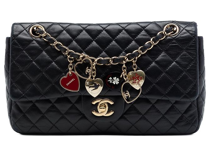 Chanel Black Medium Classic Lambskin Valentines Heart Charms Single Flap Negro