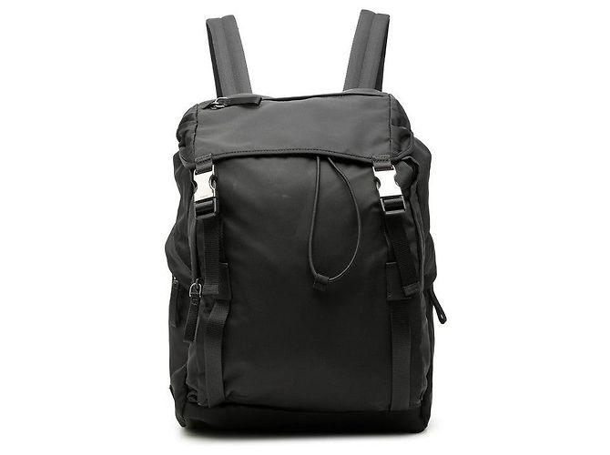 Zaino Prada con placca logo Triangle Nero