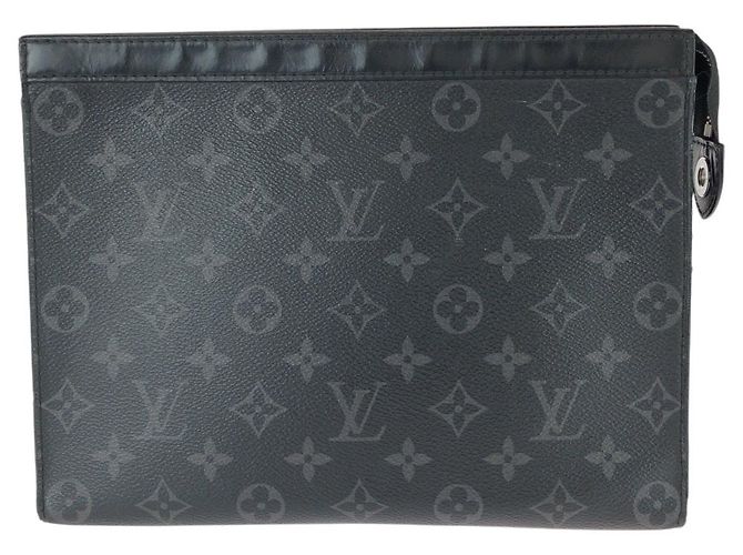 Louis Vuitton Pochette Voyage MM Monogram Eclipse Noir