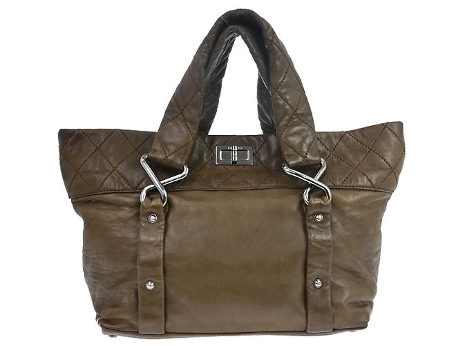 Chanel 8 Knots Lambskin Medium Castaño