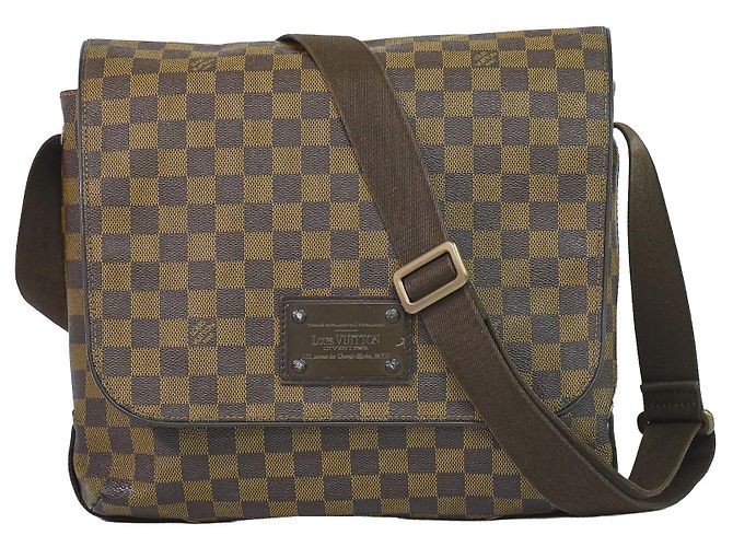 Louis Vuitton Brooklyn Damier Ebene MM Marrom