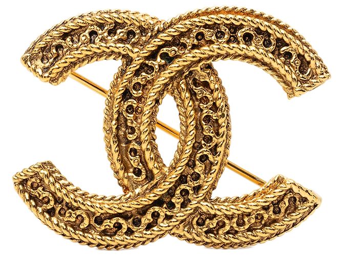 Spilla filigrana Chanel CC placcata oro D'oro