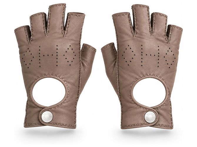 Hermès Luvas de condução sem dedos em couro Taupe Marrom