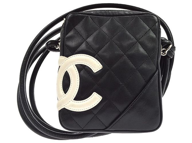 Chanel Cambon Quilted Leather Medium Nero