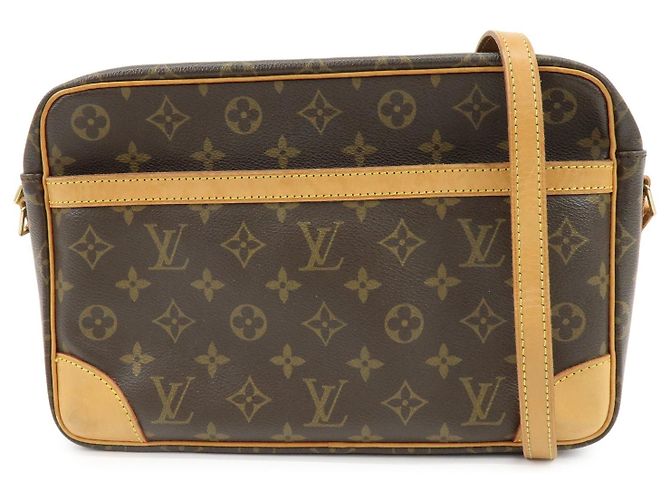 Louis Vuitton Trocadero Monogram Canvas 30 Marrom