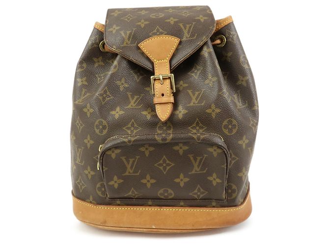 Louis Vuitton Montsouris Monogram Canvas Brown