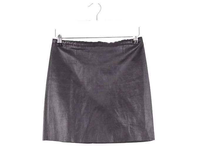 Mini saia de couro preta Stouls Preto