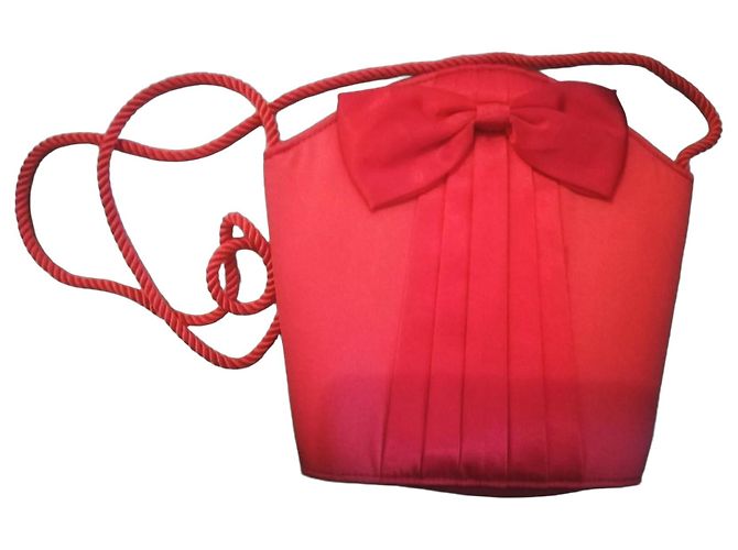 Autre Marque Borsa in raso rosso Rodor con fiocco