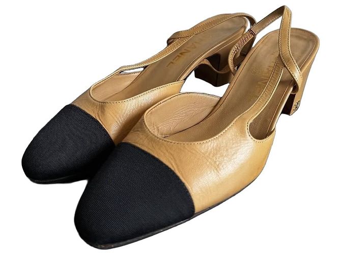 Chanel Décolleté Slingback bicolore Nero Beige