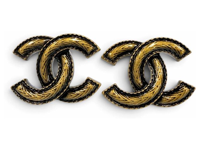 Pendientes de botón Chanel A24K Metal Coco Mark Dorado