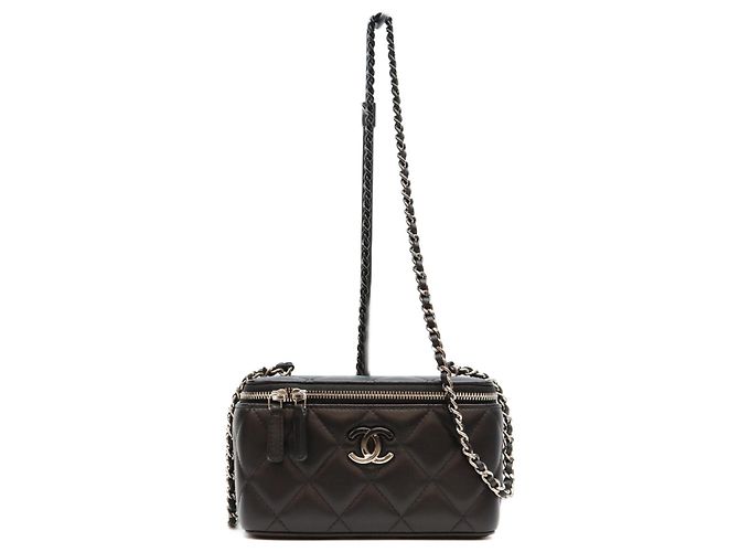 Bolsa de Ombro Vanity Chanel Preta Preto