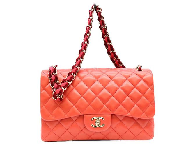 Borsa a tracolla Chanel in pelle d'agnello rossa Rosso