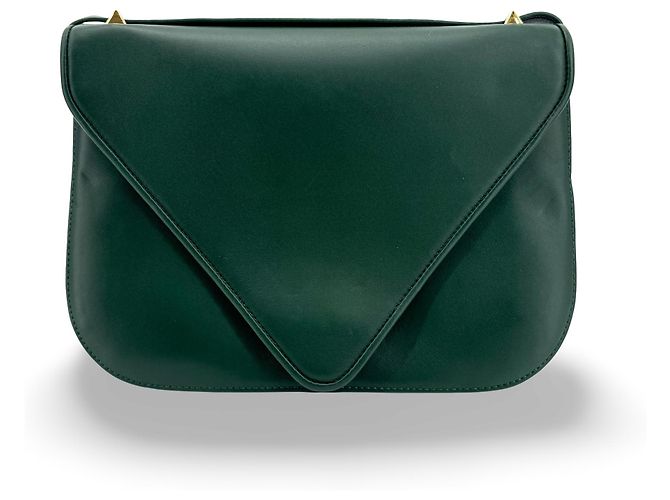 Bottega Veneta Mount Leather Medium Verde