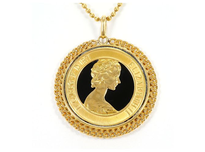 Autre Marque Collar de oro amarillo 18K con ónix Dorado