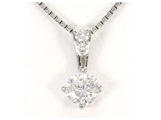 Autre Marque Platinhalskette mit Diamantanhänger