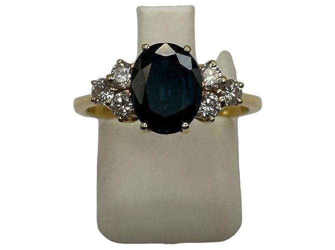 Autre Marque Gelbgoldring mit Saphir und Diamanten Golden Dunkelblau