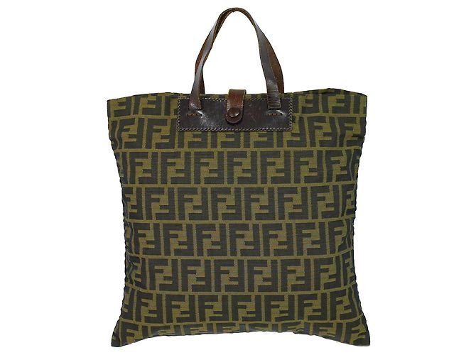 Fendi Convertible Zucca Canvas Braun