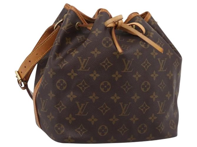 LOUIS VUITTON Sac à épaule Monogram Petit Noe M42226 LV Auth BA15998V Monogramme