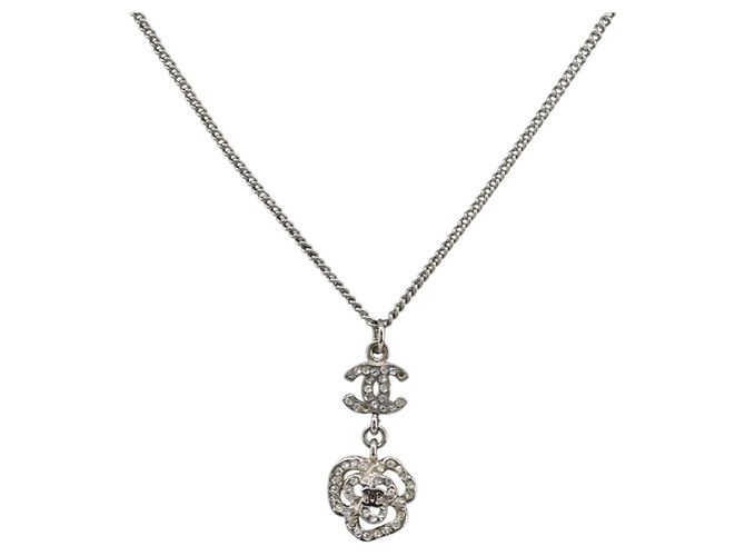 Collana CHANEL Camelia Metallo Argento CC Auth 199739
