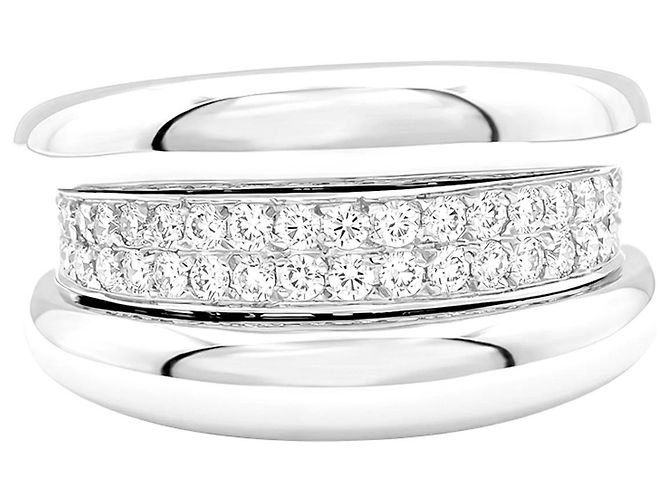 Autre Marque Anel de ouro branco e diamantes com moldura canelada.