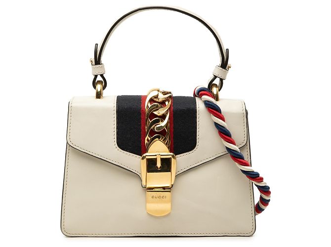Bolsa de mão Gucci Mini Sylvie em couro de bezerro branco com Web