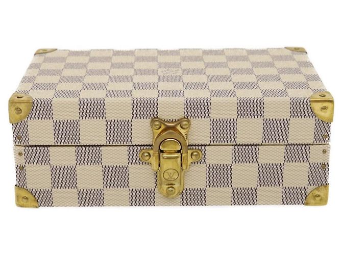 Louis Vuitton Coffret Polyvalent Damier 20 Beige