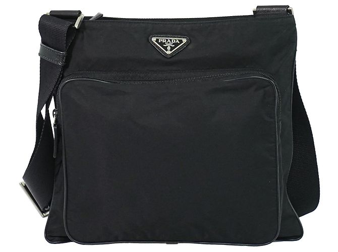 Prada Bolso Messenger Medium de Tessuto Acolchado con Bolsillo Frontal Negro