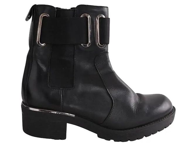 Botas Baldinini de cuero negro con hebilla