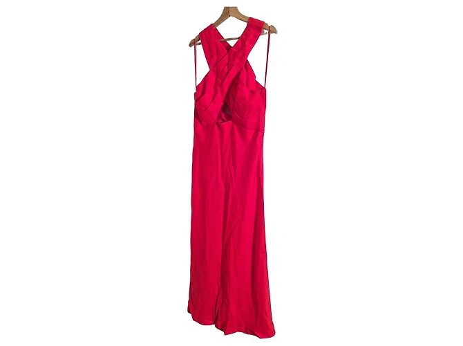 Sandro Langes rotes Kleid