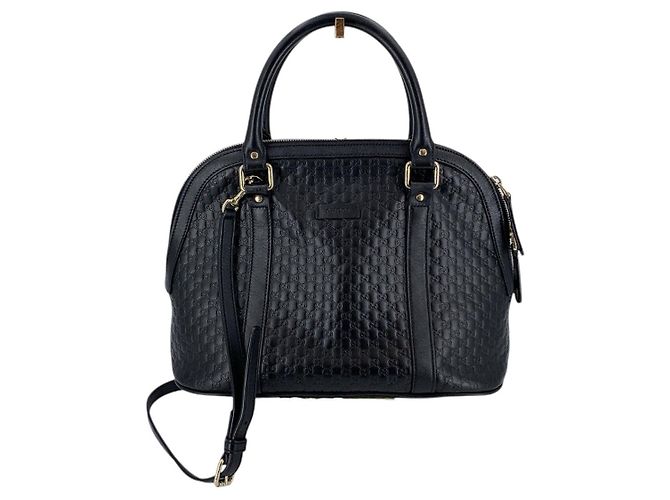 Gucci Bolsa de ombro Microssima Dome Medium em couro preto