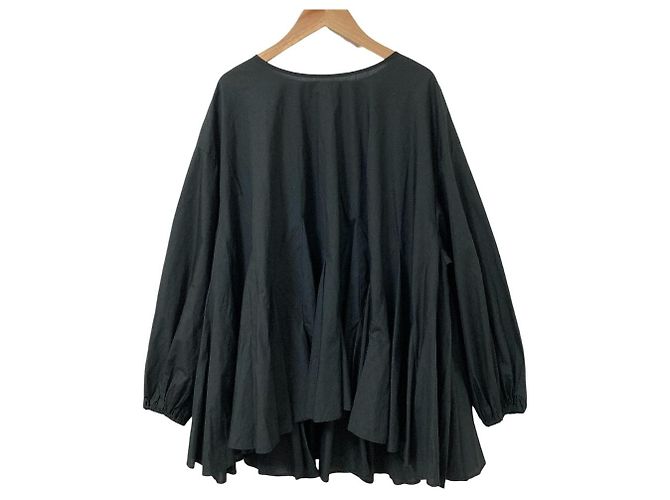 Autre Marque Blusa a maniche lunghe svasate Petal BEARDSLEY Nero
