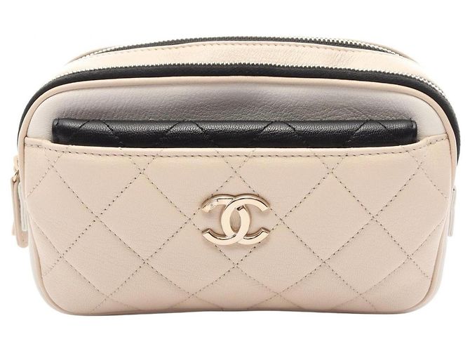 Sac ceinture/Sac à main Chanel en cuir Matelassé