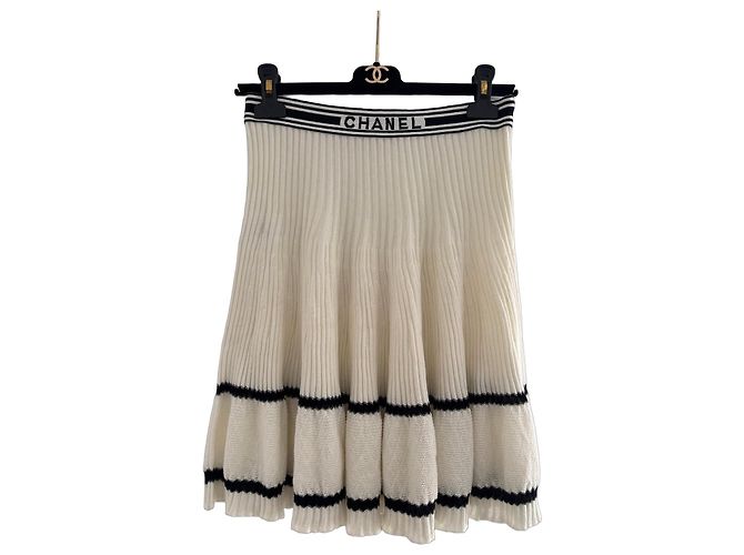Saia plissada em algodão Chanel Preto Branco