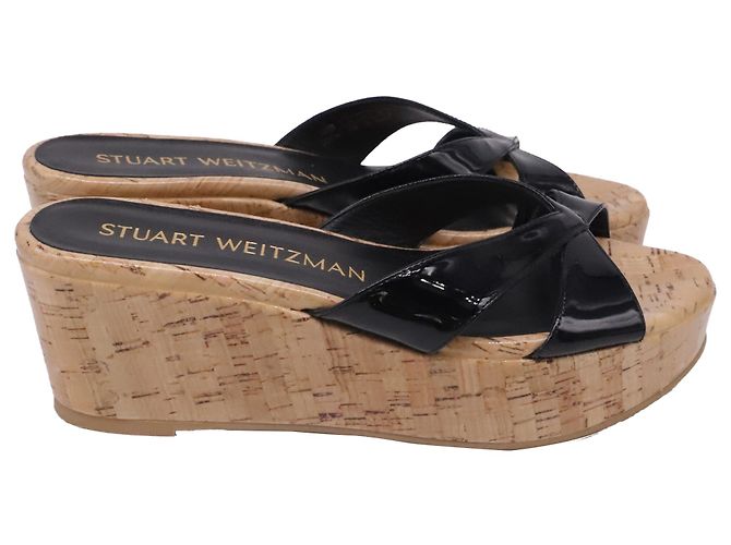 Sandales compensées Stuart Weitzman Carmen en cuir verni noir