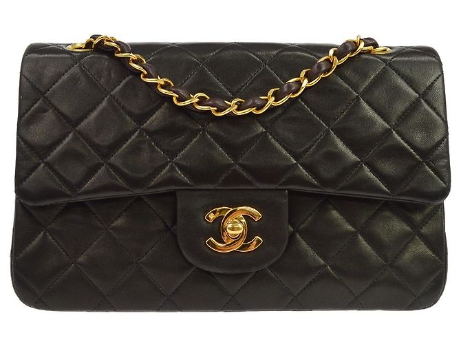 Chanel Classic Flap Quilted Lambskin Noir