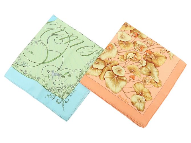Hermès Hermes Carré 45 Les Capucines 100% Silk Multiple colors