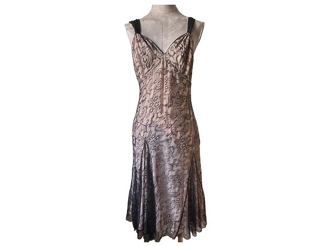 John Galliano Langes Spitzenkleid Schwarz und Nude Beige