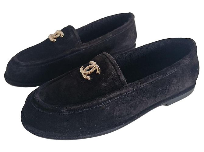 Mocassins Chanel CC em camurça preta Preto