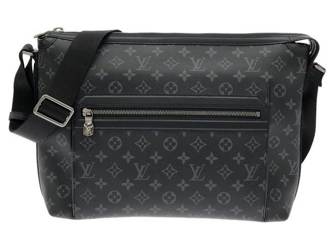 Louis Vuitton Monogram Eclipse Odyssée Messenger MM M44224 Shoulder Bag Black