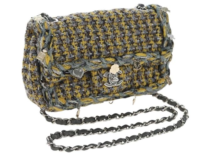 CHANEL Chanel 19 Chain Shoulder Bag Tweed Yellow Silver CC Auth BA16207SM Argento Giallo
