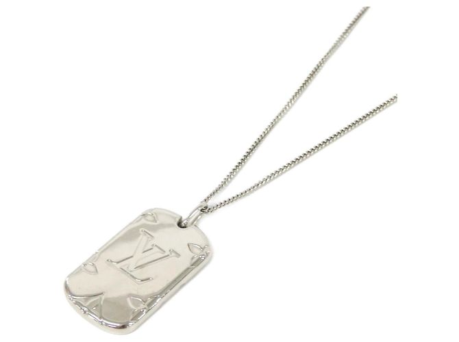 Colar com Medalhão Louis Vuitton Monogram M62484 Prata