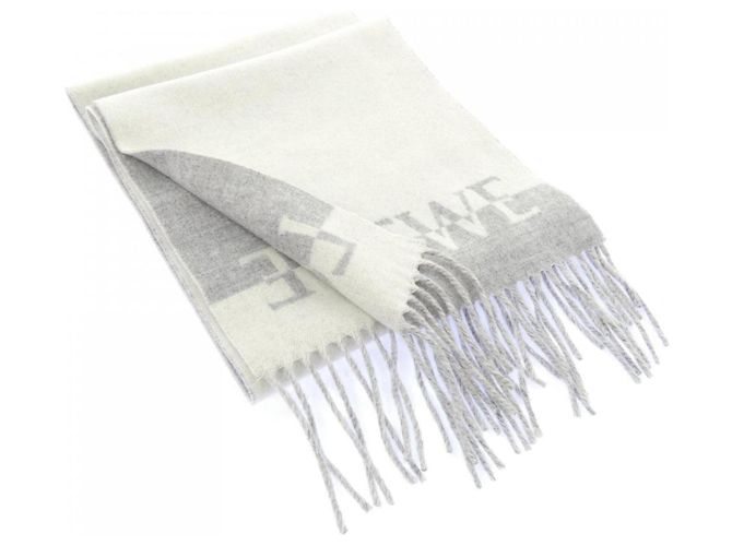 Loewe Stola in Grau und Weiß Braun