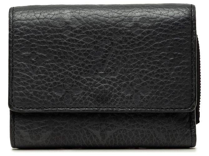 Cartera Slender Pilot Louis Vuitton Monogram Taurillon Negra Carteras Pequeñas Negro